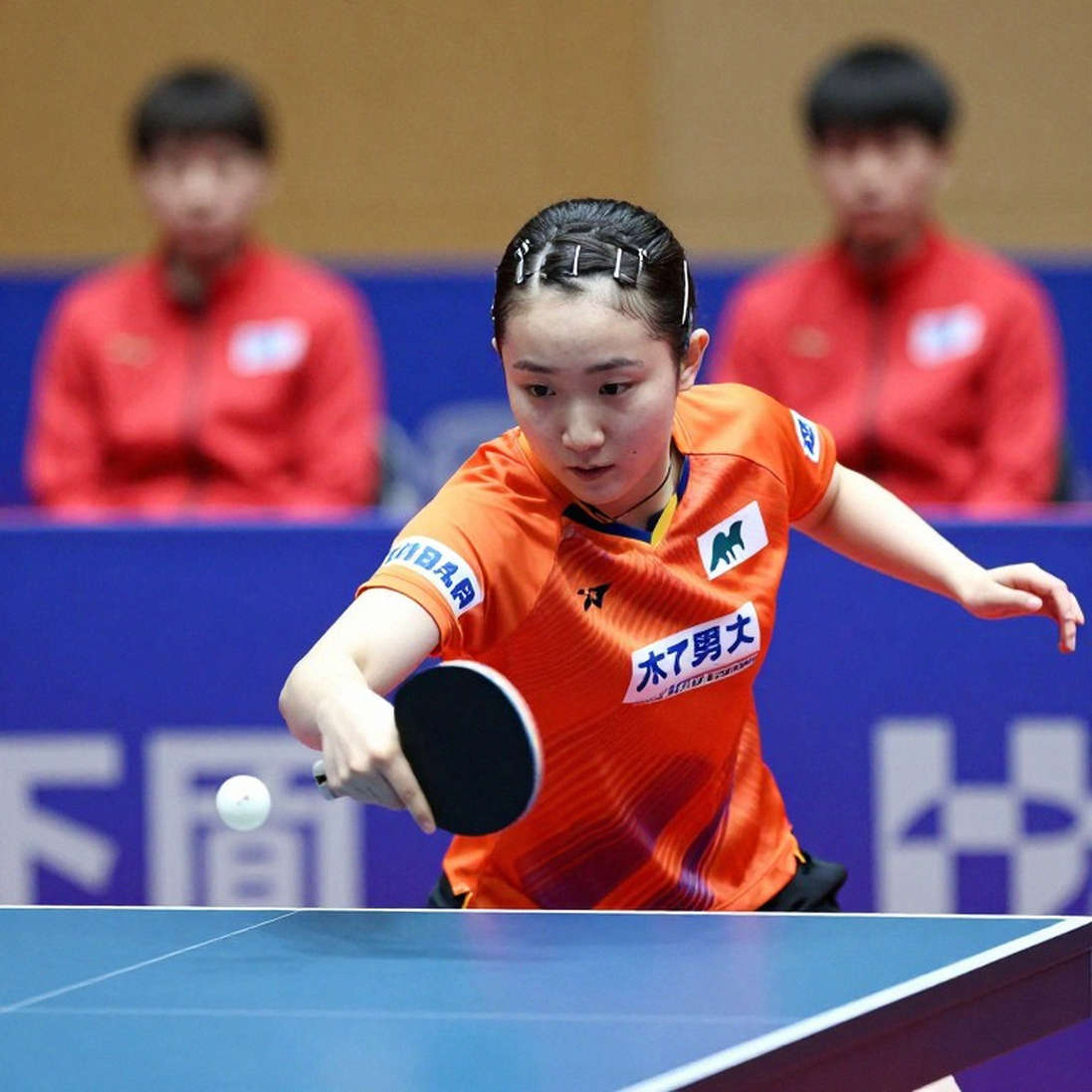 Bảy trên mười ba trận phải vào game 5: cấu trúc thật của một giải bóng bàn hạng cơ sở nước Anh