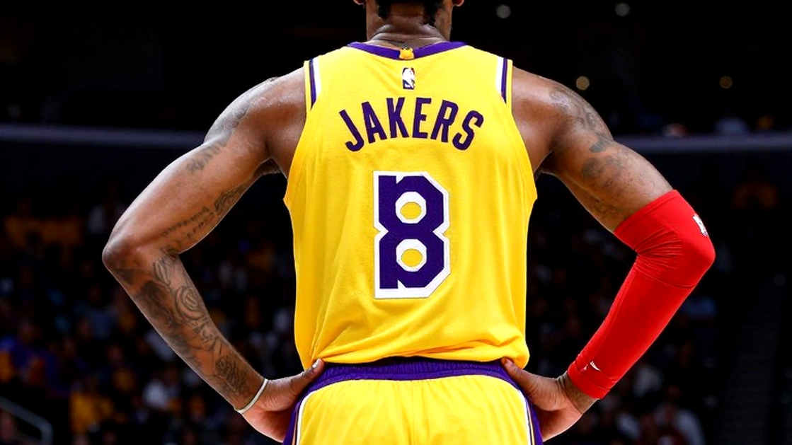 Mike James ra mắt 14 điểm, Anadolu Efes thắng Trabzonspor 76-71 trong trận giao hữu Mike James ra mắt 14 điểm, Anadolu Efes thắng Trabzonspor 76-71 trong trận giao hữu