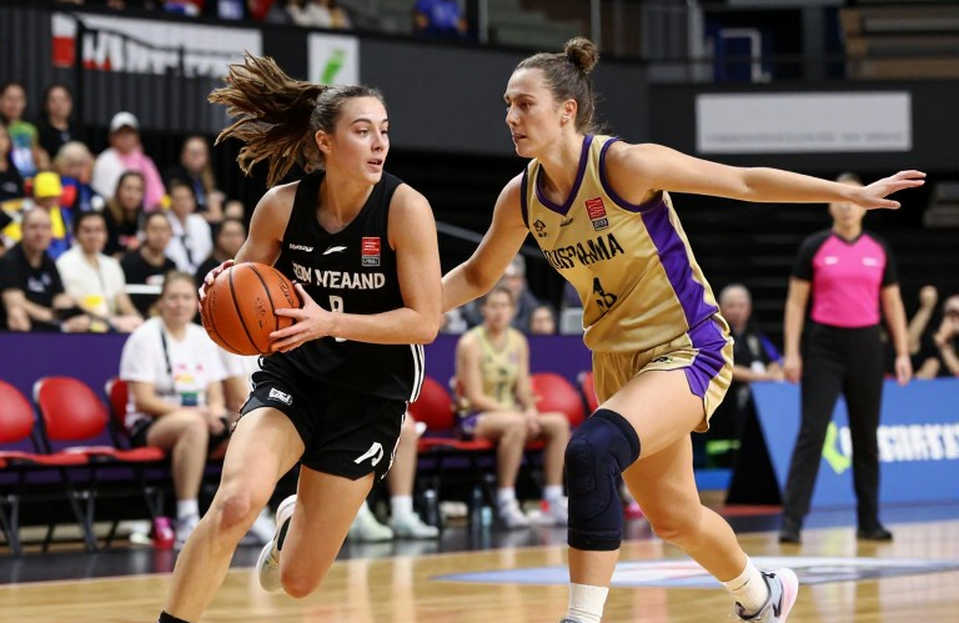 The Empty Dossier: Why Vietnamese Football Resists Data Analysis The Empty Dossier: Why Vietnamese Football Resists Data Analysis