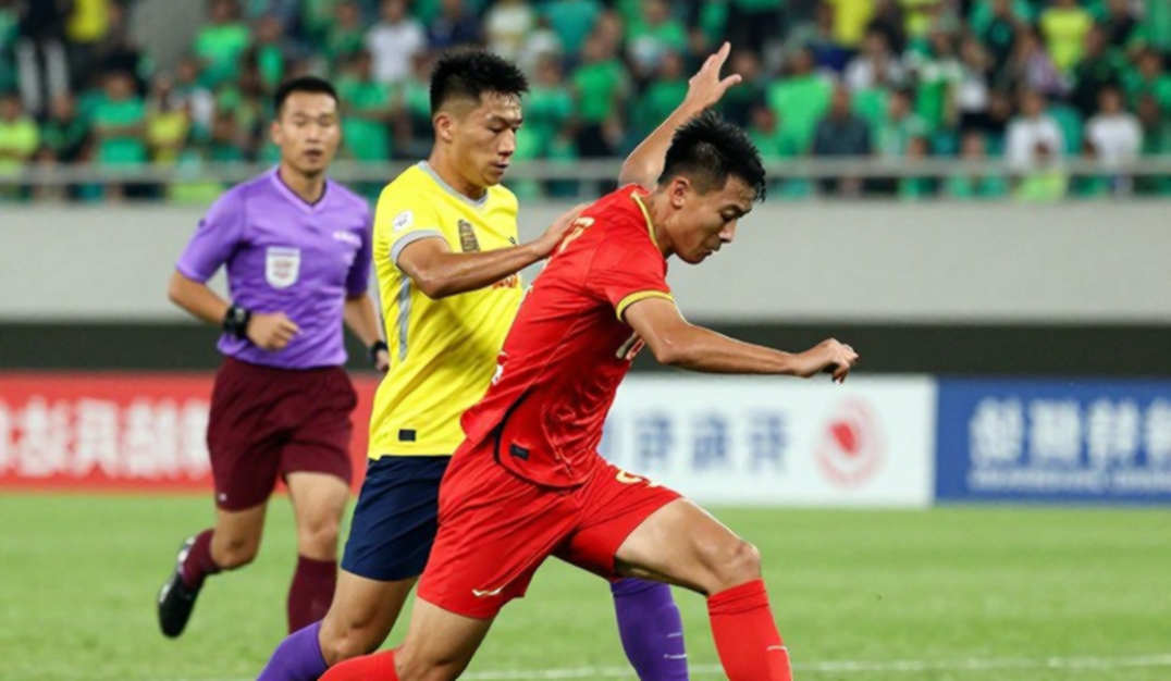 Việt Nam 1-2 Trung Hoa Đài Bắc: Hai bàn thua, một lỗ hổng Việt Nam 1-2 Trung Hoa Đài Bắc: Hai bàn thua, một lỗ hổng
