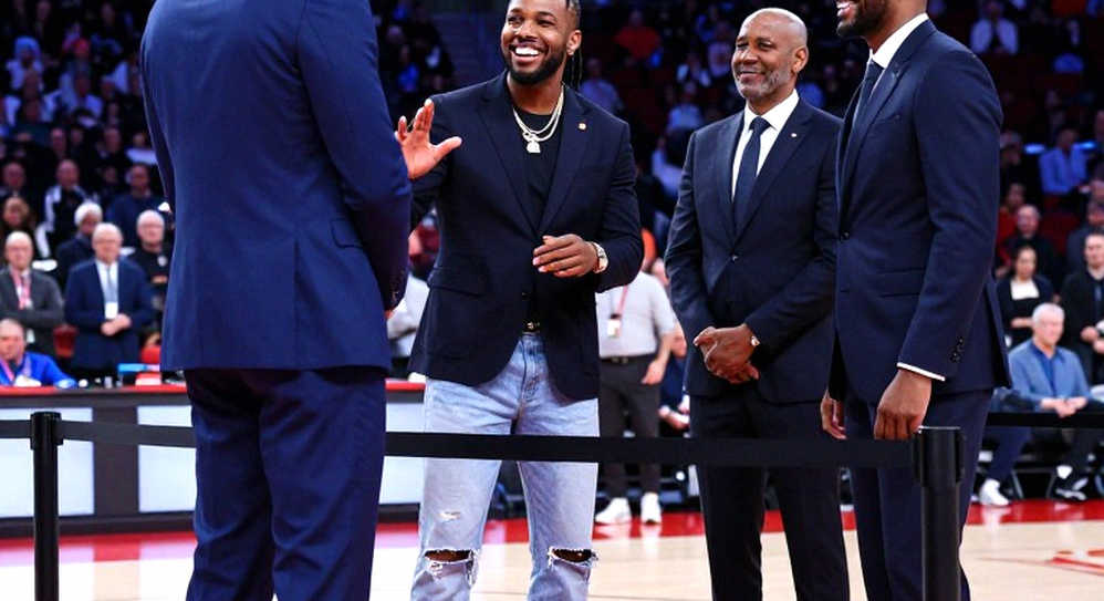 Isaiah Thomas công khai ý định chơi bóng rổ ở châu Âu để tìm kiếm kinh nghiệm mới